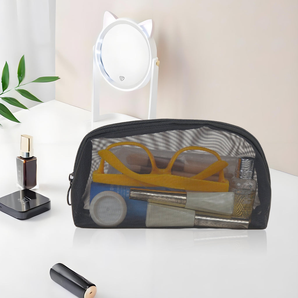 Meshed wash bag