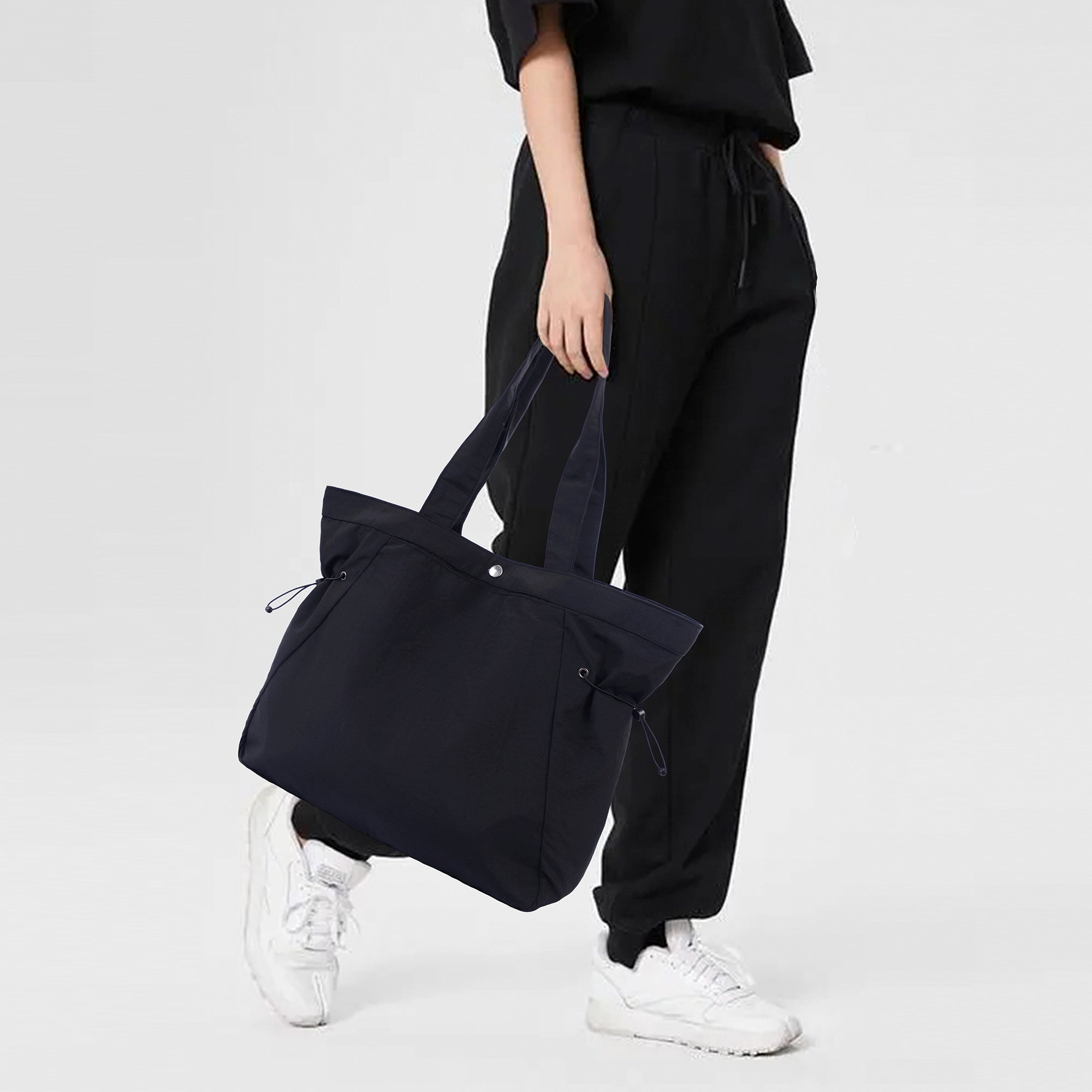 Side-cinch shopper bag
